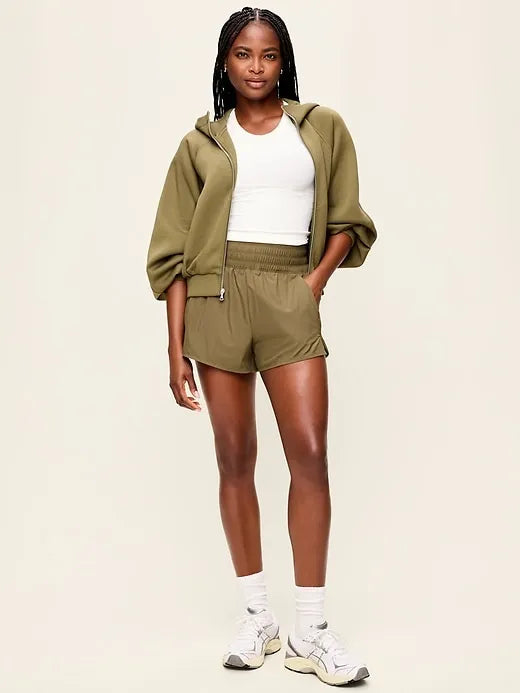 Extra High-Waisted Crinkle Run Shorts -- 3-inch inseam