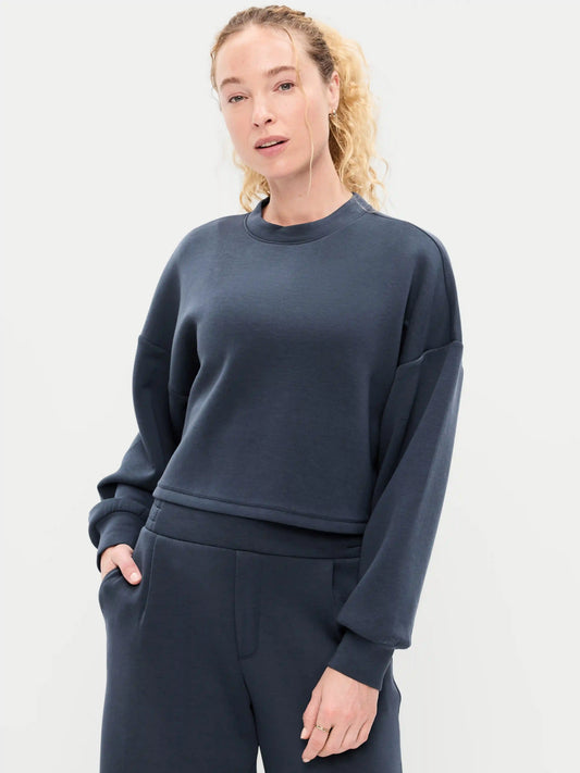 Bounce Fleece Crew-Neck Cropped Sweatshirt