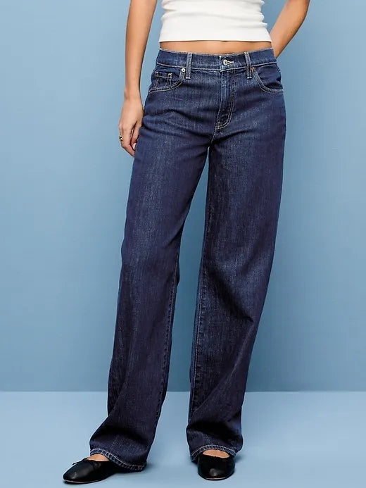 Low-Rise Loose Jeans