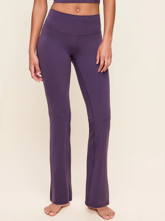 High-Waisted StudioSmooth Flare Leggings